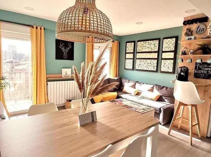 La Balconada De La Aljaferia Con Parking Privado Zaragoza